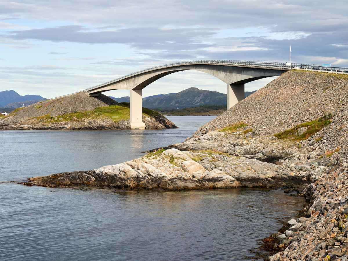 Day 2 – Atlantic&nbsp;Road